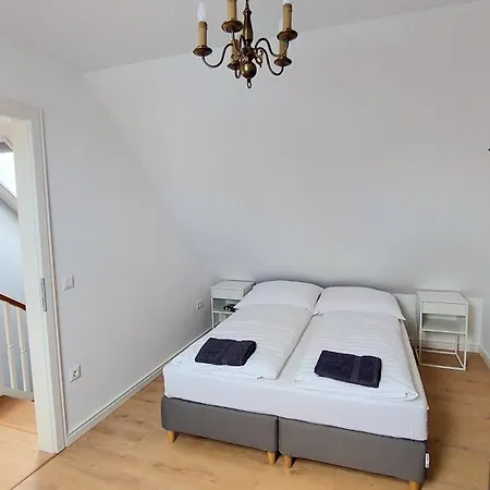 Schieszl 5 *